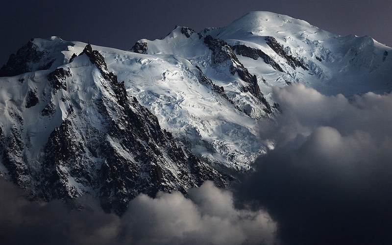 snowy peak, outdoors, mountain, Alps, snow, majestic, beauty in nature, tranquility, 480P, summit, cloud - sky, mountains, no people, mountain range, mountain peak