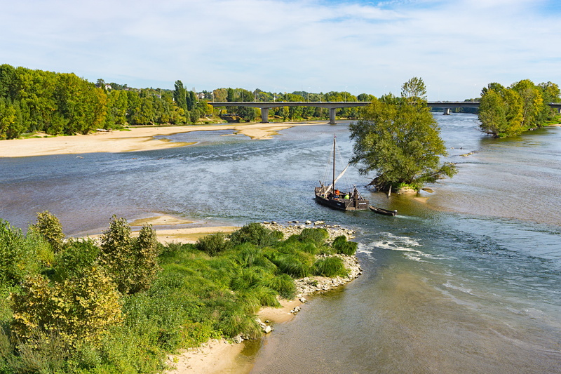 france tours, green color, day, travel, sandbar, tranquil scene, sky, loire, water, valley, tree, ship, non-urban scene, within schiffer, plant, underflow
