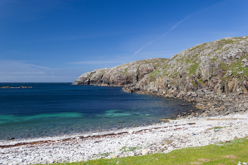 rock - object, beach, scenics - nature, sky water, nature, 5K, coastline, blue, tranquility, cliff, solid, hebrides, costa, horizon over water, day, sky