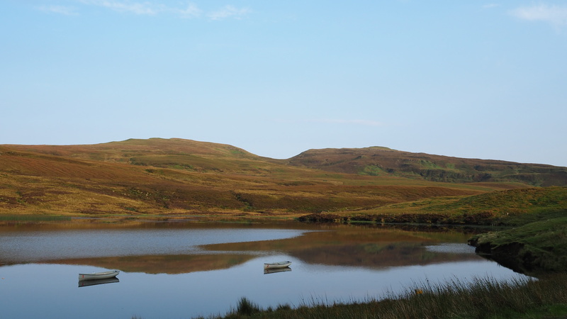 calm, boat, field, no people, land, scotland, idyllic, non-urban scene, nature, mountain range, 5K, water, tranquility, countryside, united kingdom, landscape