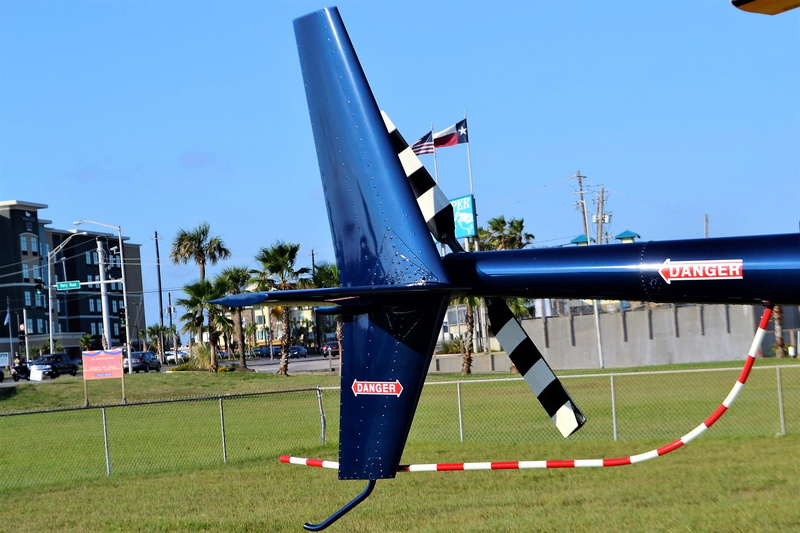 gauges, meters, landing gear, flight operator, no people, metal, window, glass, sky, dom, 1080P, transport, heliport, cockpit, landed, gps, aircraft, cyclic