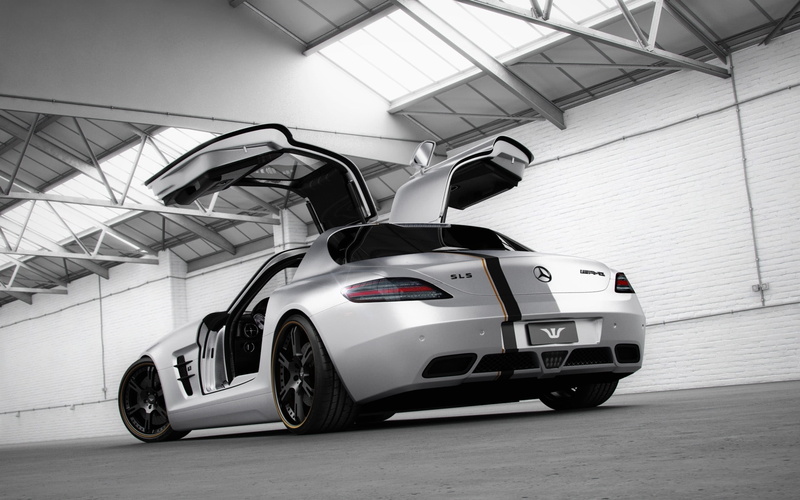 coupe, tuning, door, hangar, retail, motor vehicle, racecar, architecture, supercar, benz, Mercedes-Benz, no people, Mercedes, land vehicle, ceiling, wealth