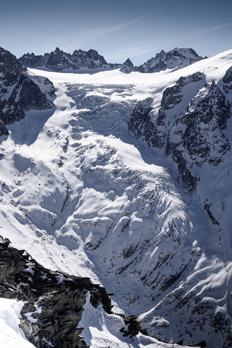formation, mountain, white color, beauty in nature, environment, covered, cold temperature, wilderness, nature, extreme weather, sky, day, snow, 5K, no people