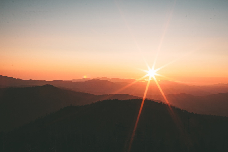 nature, USA, 1080P, photography, Ivana Cajina, national park, mountains, sun rays, Smoky Mountains, sky, mist, landscape, far view, forest, dawn