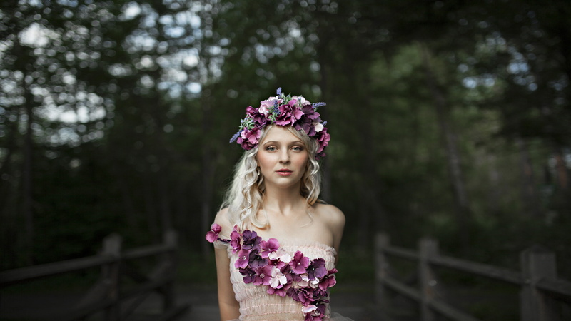 nature, flowering plant, hairstyle, young adult, wearing flowers, real people, purple, beautiful woman, blue eyes, clothing, 1080P, one person, front view