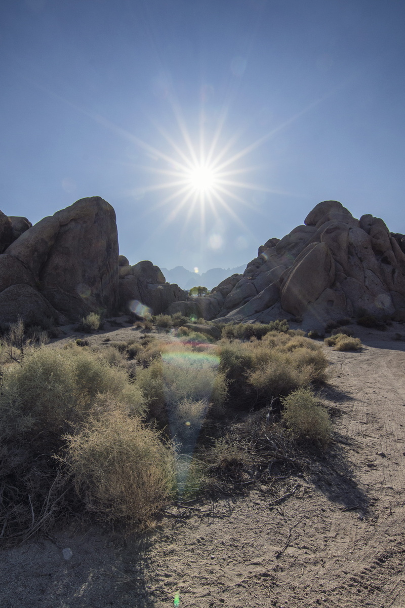 arid climate, rocks, mountains, climate, alabamahills, beauty in nature, lens flare, california, landscape, solid, desert, shrubs, alabama hills, sun, no people
