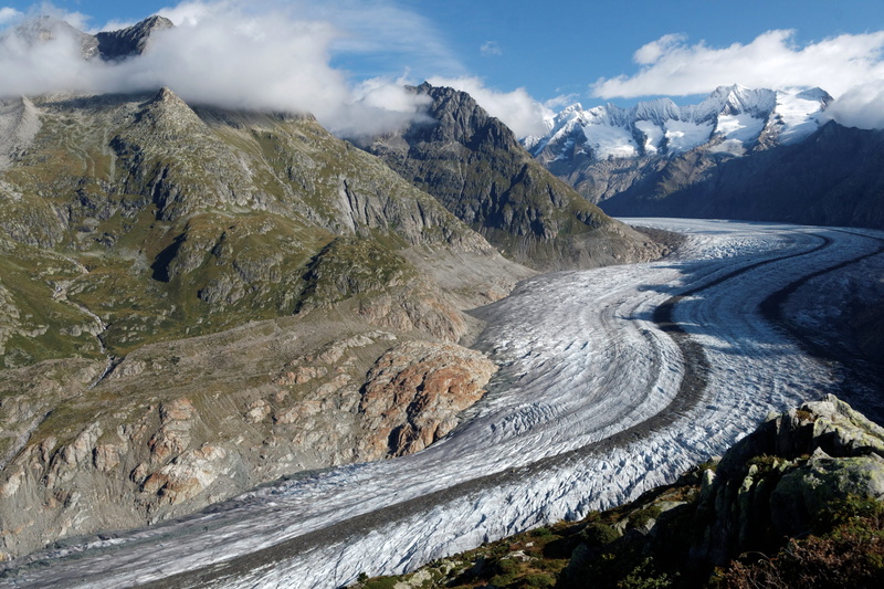 non-urban scene, mountain range, jungfrau region, animal, 2K, mountain, mountain peak, land, glacier, switzerland, scenics - nature, environment, beauty in nature