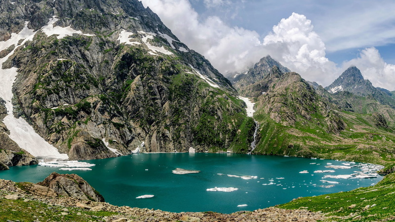 pond, ganderbal, lake, yemsar, max, altitude, gadsar, 2K, kashmir, meters, miles, width, length, kilometers, valley