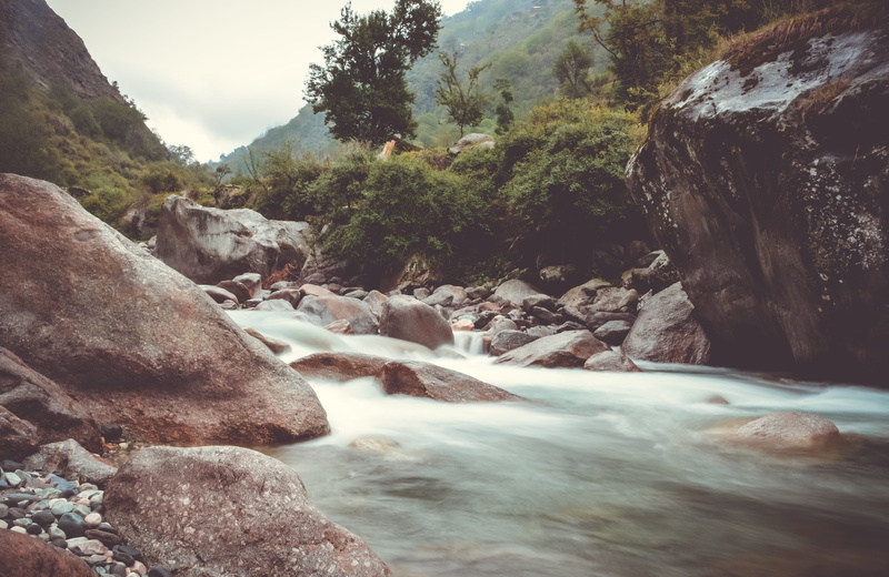 water, tree, tranquility, valley, mountains, flowing water, flowing, blurred motion, beauty in nature, tirthan valley, rock, nagini, india, nature, long exposure