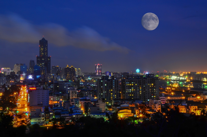 skyscraper, built structure, builds, illuminated, the urban landscape, dusk, kaohsiung, financial district, office building exterior, landscape, crowded