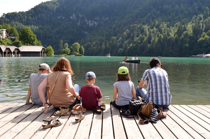 family, men, mountain, dock, family trip, group of people, people, relaxation, outdoors, königssee, leisure activity, lake, plant, trip, sitting, water