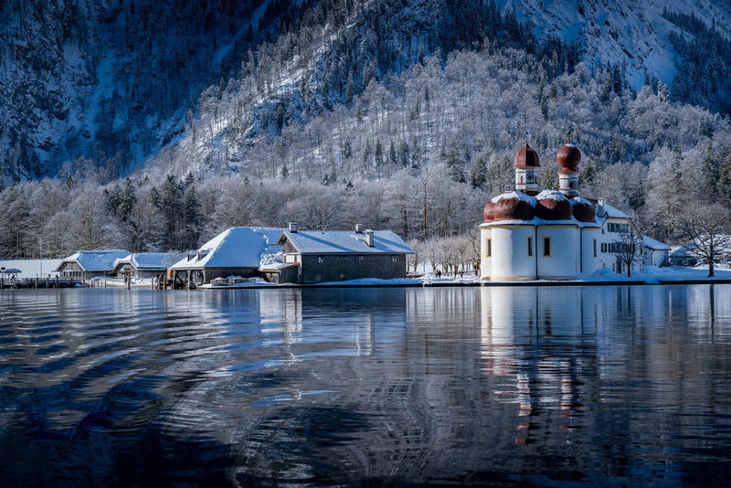 snow, nature, Bayern, Hubert Bichler, Königssee, mountains, temple, forest, lake, home, winter, The Church Of St. Bartholomew, 1080P, Germany, landscape