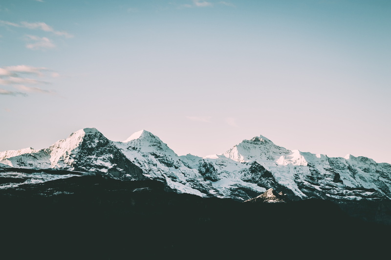 mountain, scenics, snowcapped mountain, outdoors, peaks, cold temperature, high Up, extreme Terrain, matterhorn, mountain Ridge, mountain Peak, winter