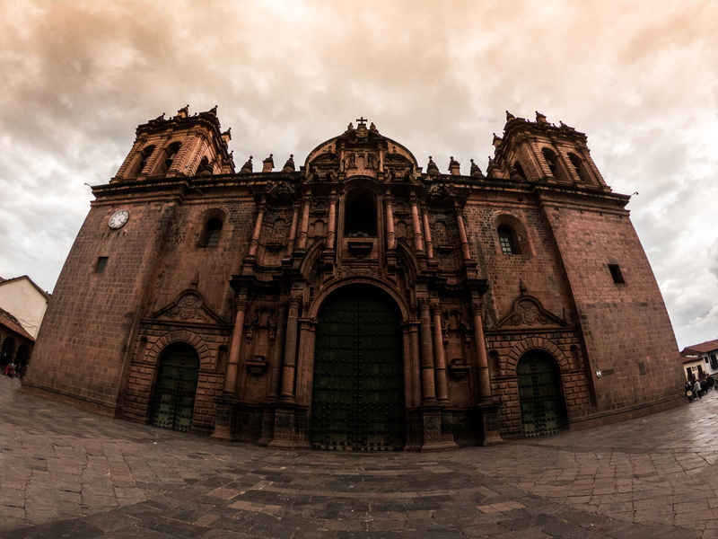 architecture, building exterior, low angle view, iglesia, travel destinations, the past, peru, outdoors, building, place of worship, facade, spirituality