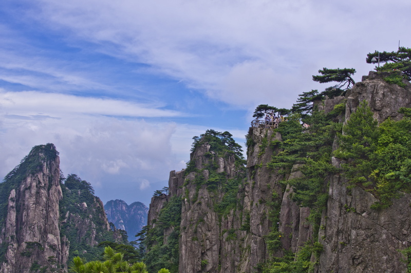 rock - object, tranquil scene, mountain peak, rock, no people, Mountain, formation, cloud - sky, 5K, Clouds, Huangshan, sky, solid, mountain range, non-urban scene