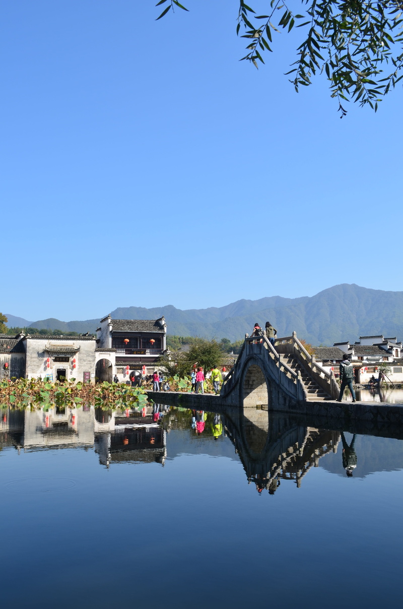 the scenery, reflection, copy space, Village, Anhui, blue, nature, place of worship, waterfront, clear sky, building, water, architecture, Scenery, lake