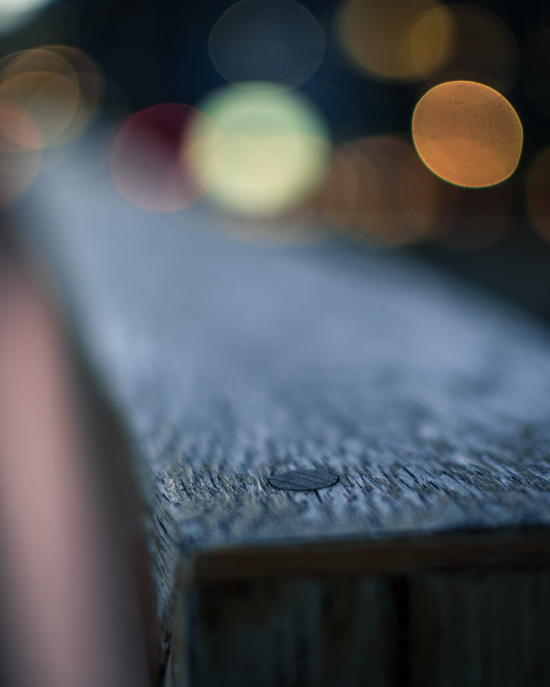 textured, crystal, selective focus, furniture, handrail, shape, nature, paper, diary, hacksaw, banister, hole, porch, day, defocused, beverage, tool, finger