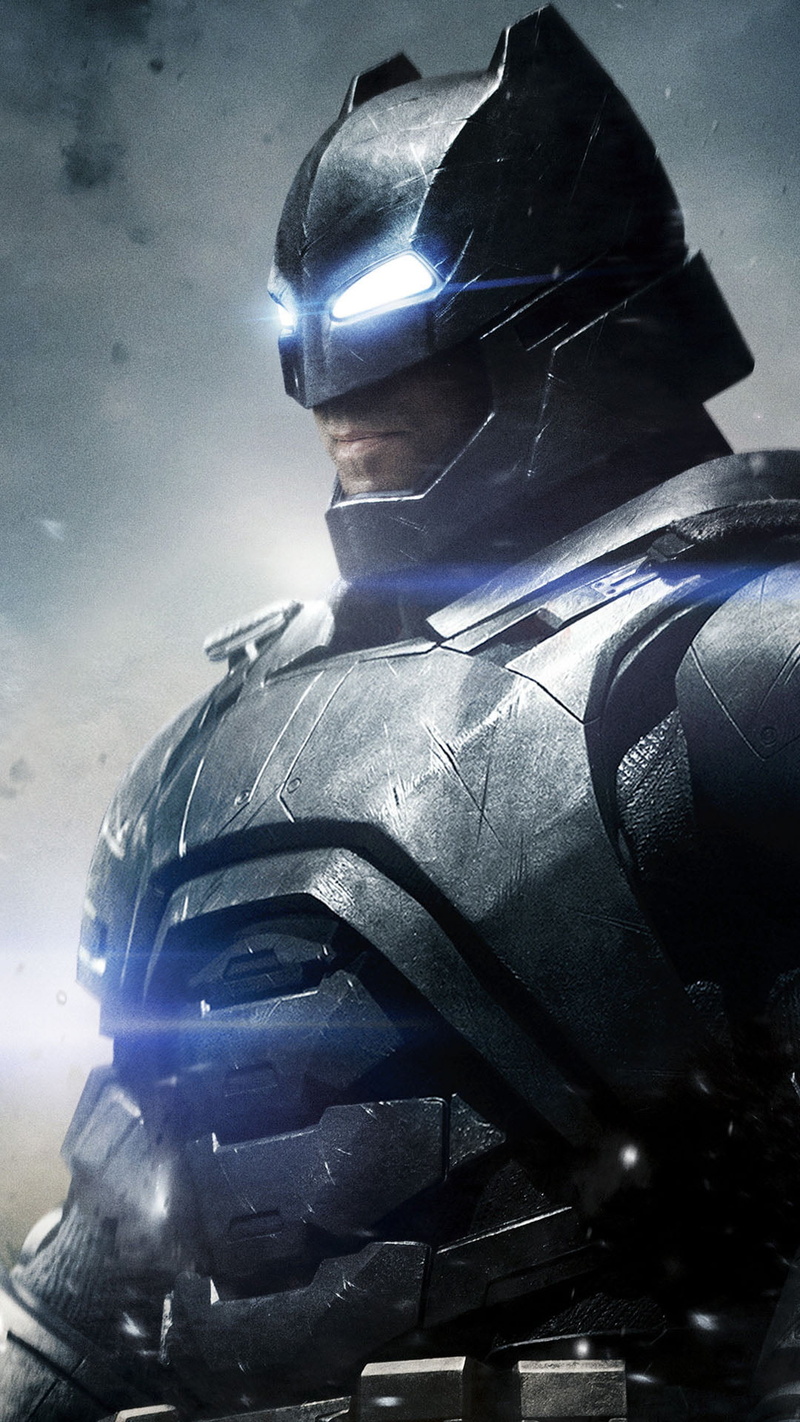 headwear, batman v superman: dawn of justice, army helmet, suit of armor, helmet, armed forces, look, clothing, government, military, uniform, people, fighting