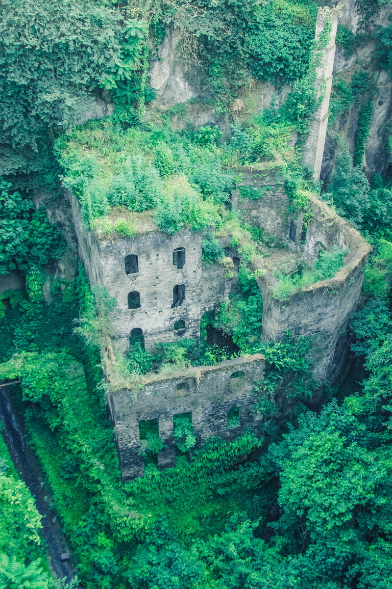 urban decay, summer, abandoned, the past, building, buildings, destinations, built structure, deterioration, stone wall, history, finding, ruins, travel