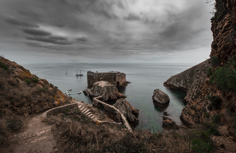 scenics - nature, horizon over water, rock, tranquility, 5K, landscape, rock - object, sea, horizon, beauty in nature, berlengas, no people, nature, amazing