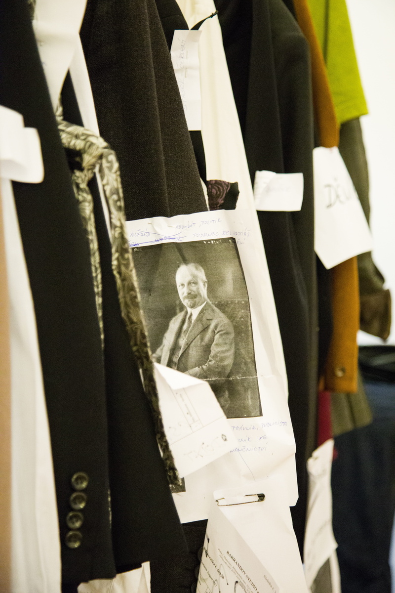 men 28, male likeness, fashion, hanging, people, focus on foreground, real people, the national jubilee exhibition 2018, midsection, young czech, human representation