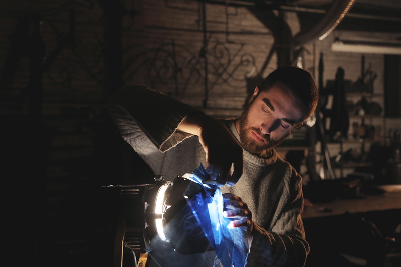 men, illuminated, 5K, montreal, one person, skill, sony, fs700, documentary, casual clothing, gel, three quarter length, standing, young adult, beard