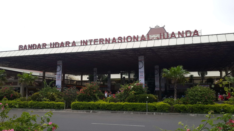 growth, airport, roof, city, building exterior, plant, copy space, house, building, no people, surabaya, architecture, juanda, nature, international, indonesia