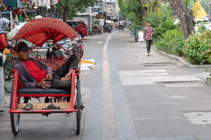 full length, transport, real people, sitting, surabaya, wait, incidental people, beca, old man, people, day, asia, old, rear view, man, rickshaw, becak