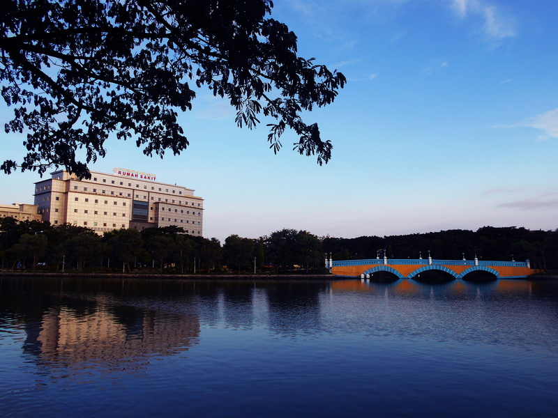 hospital, colleagues, waterfront, river, healthcare, bridge, no people, built structure, international, transportation, building, reflection, unair, education