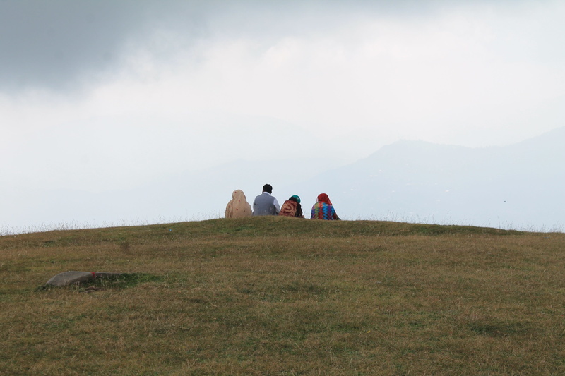 group of people, walking, adventure, holiday, sky, rear view, mountain, natural environment, 4K, outdoors, water, sitting, grass, horizon, adult, plateau