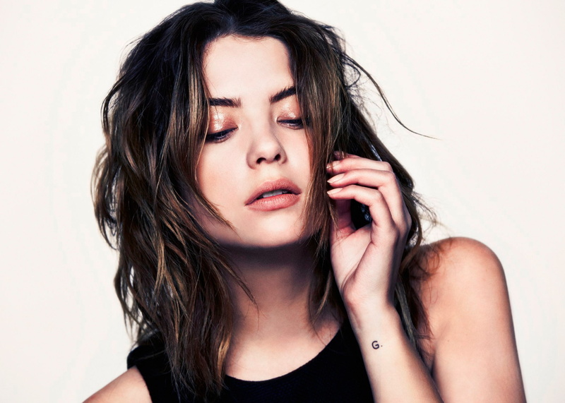 Ashley Benson, brunette, simple background, women, actress, 1080P, celebrity