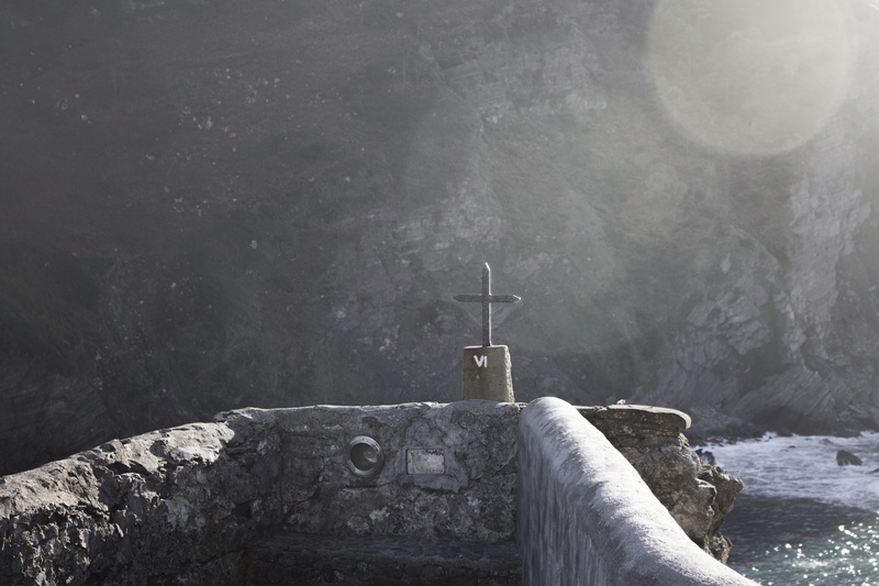sunlight, spirituality, day, outdoors, basque country, ancient, building exterior, san juan de gaztelugatxe, no people, upstairs, 5K, water, solid, concrete