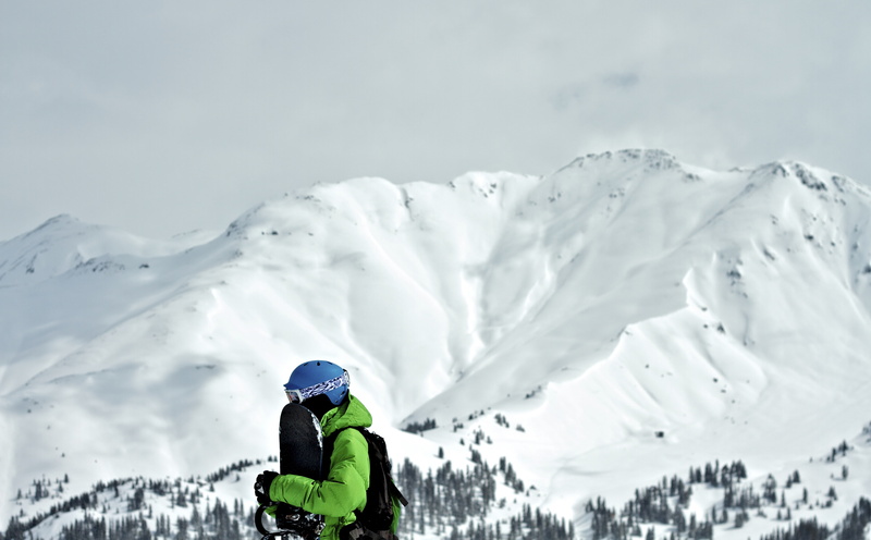clothing, bindings, one person, snowcapped mountain, mountain, warm clothing, Other Sports, Snow, 5K, outdoors, Winter, Mountains, Epic, snowboard, white color