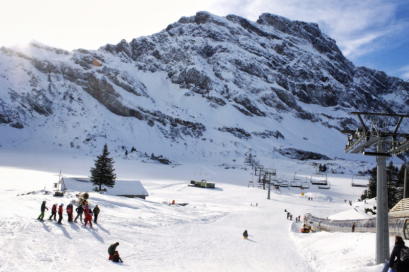 1080P, swiss, lifestyles, engelberg, outdoors, nature, crowd, switzerland, sport, ski, mountain, alps, leisure activity, snowcapped mountain, travel, snow