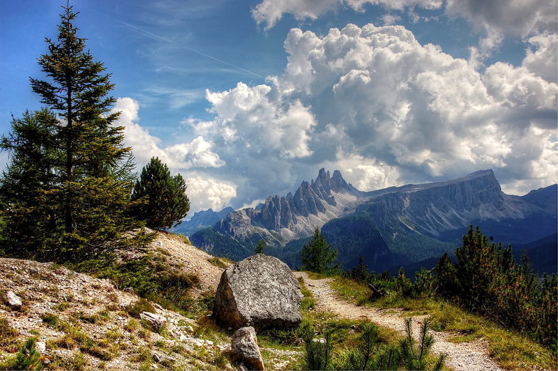 beauty in nature, croda da lago, landscape, nature, sky, panorama, cloud - sky, mountain, alpine, land, italy, mountain peak, mountain range, clouds, alpine panorama