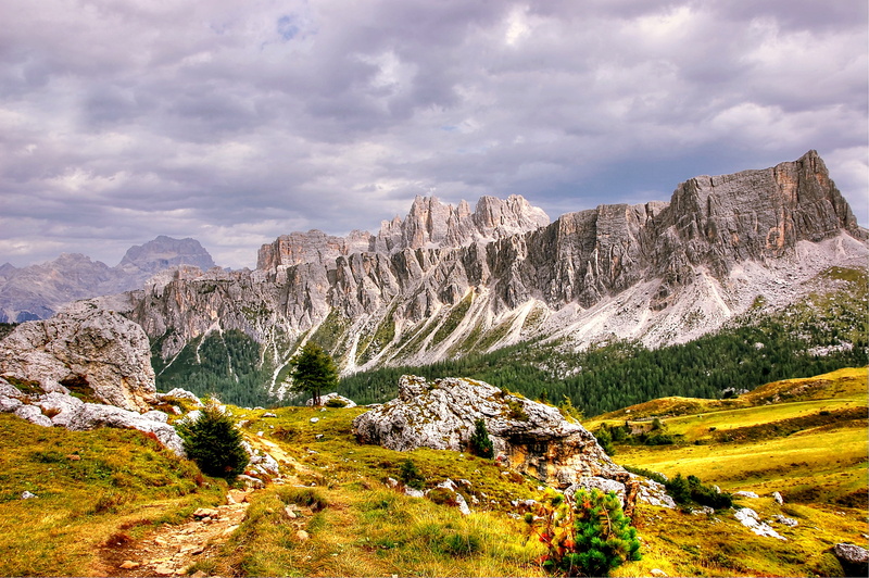 hiking, summer, vacations, belluno, tranquil scene, rock - object, mountain, dolomites, travel destinations, alpine, landscape, nature, mountain range
