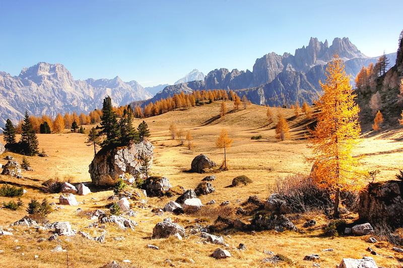 rock - object, mountains, remote, rock, alpine panorama, sunlight, rubble field, tranquil scene, beauty in nature, mountain range, arid climate, alm, unesco world heritage