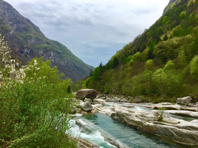 nature, away, beauty in nature, plant, glacier, green color, rock, summer, swim, flowing, places of interest, river, italy, cloud - sky, scenics - nature