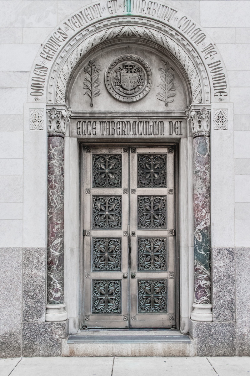 4K, building exterior, no people, tabernaculum, city, marble, creativity, security, old, entrance, etched, outdoors, architecture, built structure, dei