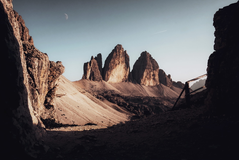 desktop background, jutting rock, landscape, field, activity, mountains, desktop, desktop backgrounds, sun, mountain peak, shadow, beauty in nature