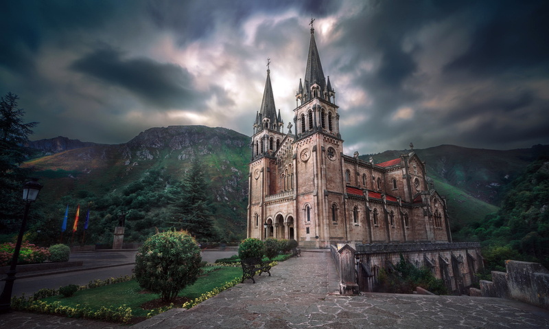 Spain, Basílica de Santa María la Real de Covadonga, sky, outdoors, 2K, building