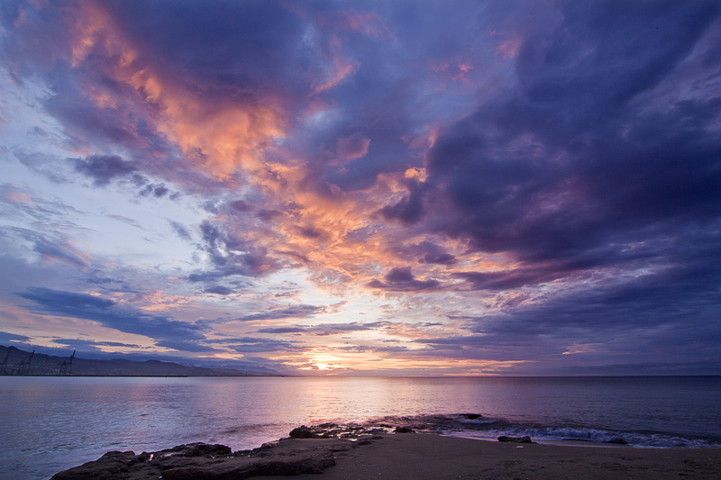 horizon, cloud - sky, outdoors, 4K, playa de la misericordia, tranquil scene, dusk, sky, environment, lagoon, mar mediterráneo, romantic sky, sunset, no people