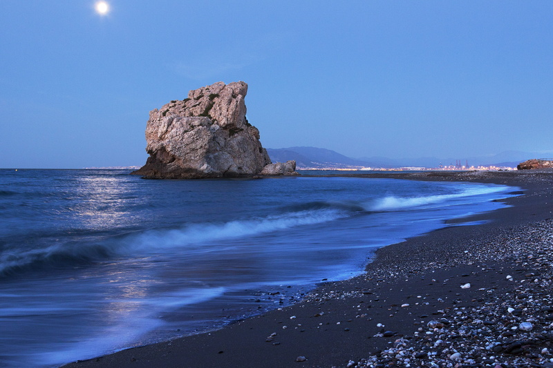 sand, nature, land, rock formation, quino, tranquil scene, mediterráneo, playa del peñón del cuervo, mar, outdoors, horizon over water, motion, málaga