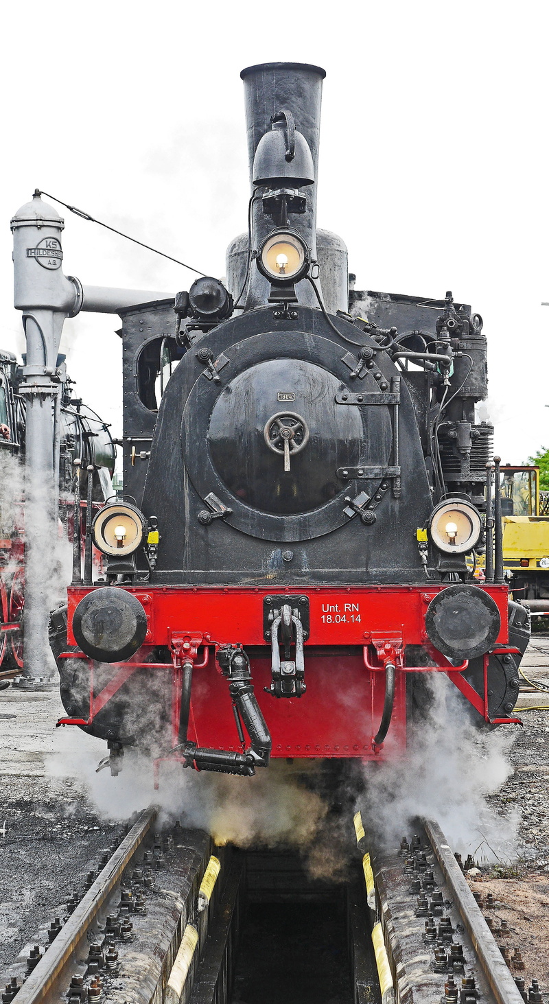 sky, Investigation, smoke - physical structure, railroad track, water crane, br 89, public transportation, dgeg, no people, locomotive, bahnbetriebswerk