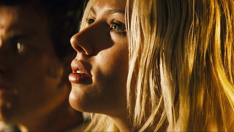 young adult, emotion, close-up, human body part, looking away, profile view, Scarlett Johansson, young women, hairstyle, indoors, human face, women, beautiful woman