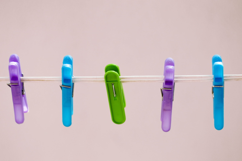 plastic, order, laundry, close-up, washing, variation, peg, simplicity, in a row, studio shot, clip, 5K, choice, housework, medium group of objects, bright