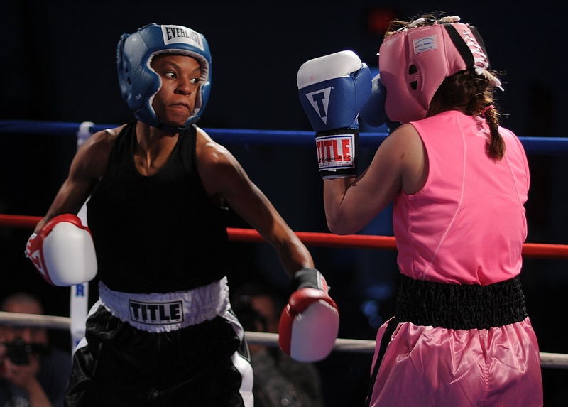waist up, black background, fight, young adult, pink, 1080P, glancing blow, fighters, glove, wearing, tops, three quarter length, boxing - sport, boxing