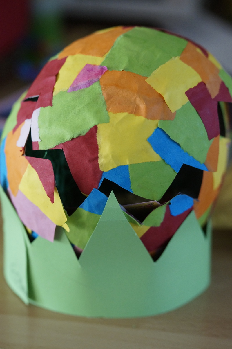 handicraft, tinker, selective focus, 5K, design, creativity, happy easter, egg, school, paper, decoration, circle, close-up, easter decor, studio shot