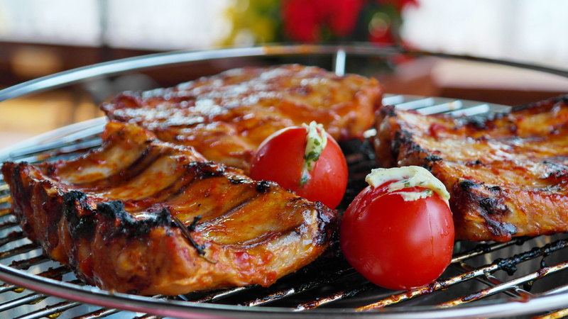 no people, grilling, back, indulgence, party, white meat, barbecue, meat, red, vegetable, marinated, grill party, grill, tray, tomatoes, tomato, summer
