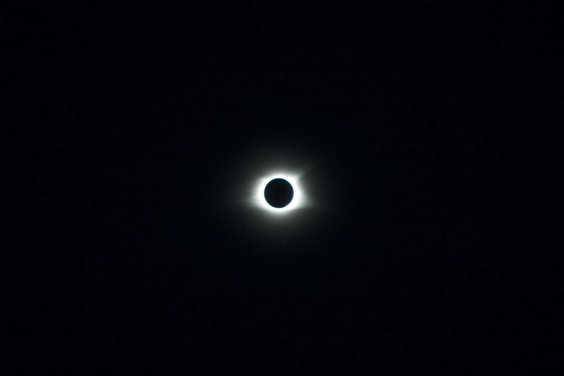 black color, full eclipse, dark, night, sky, no people, tranquil scene, silhouette, beauty in nature, astronomy, nature, outdoors, space, natural phenomenon